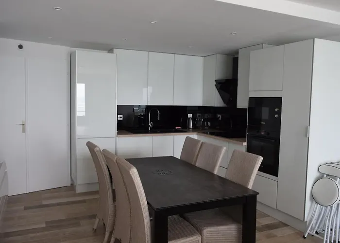 Moderne 2 Chambres, Proche Plage, Jusqu'a 6 Pers. - Fr-1-197-423 莱萨布勒-多洛讷